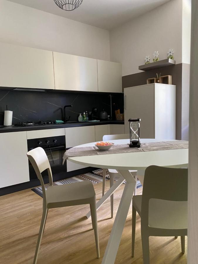 Casa Di Carlo Apartment ปาลลานซา ภายนอก รูปภาพ